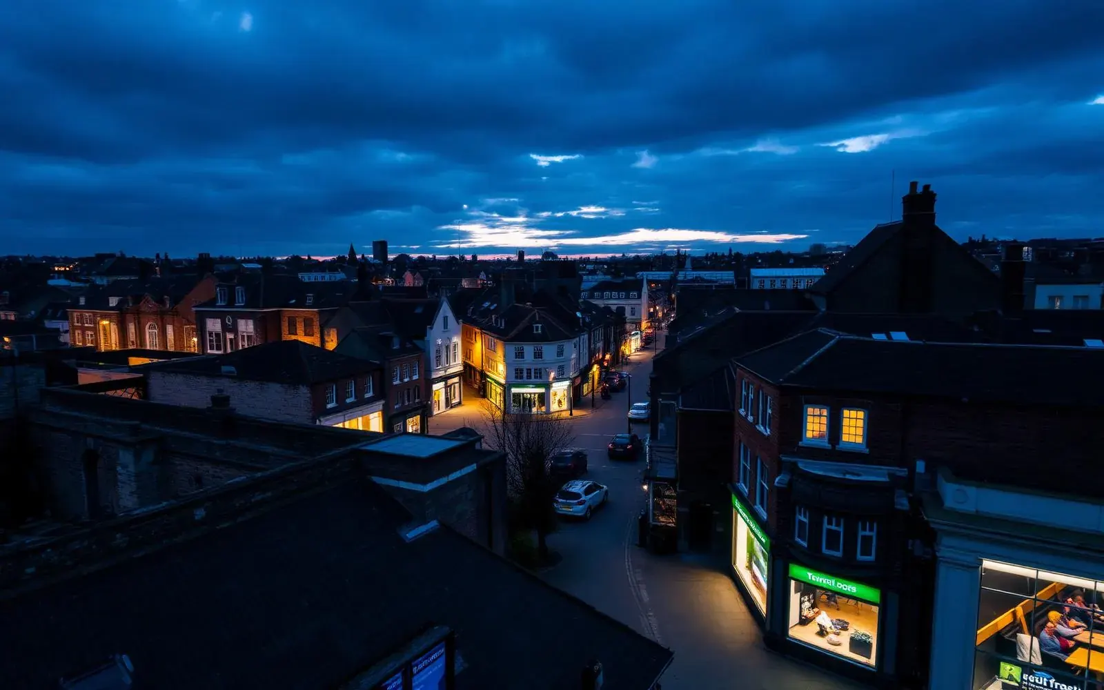 London skyline at dusk